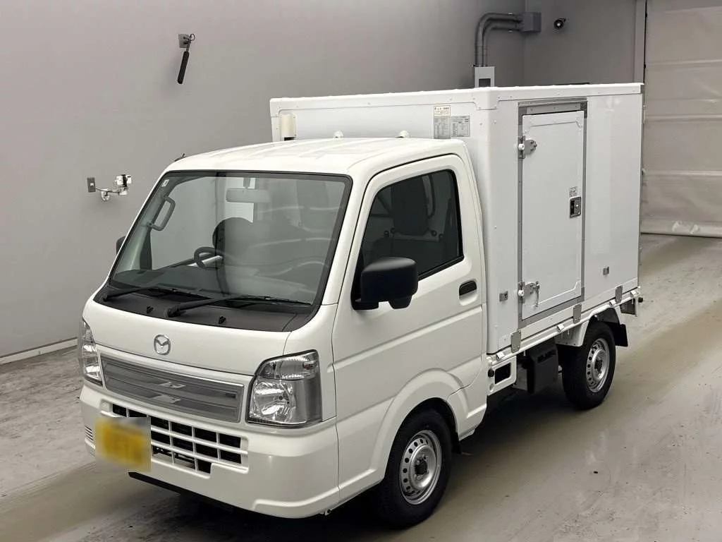 Mazda Scrum Truck DG16T 2026